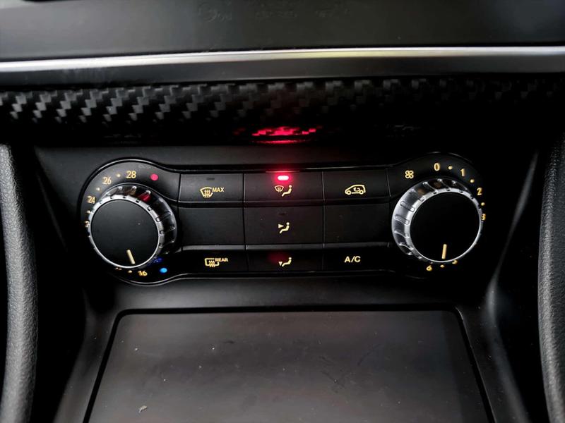 Used Mercedes-Benz A-Class 2015 for sale - 76949093: Photo 26