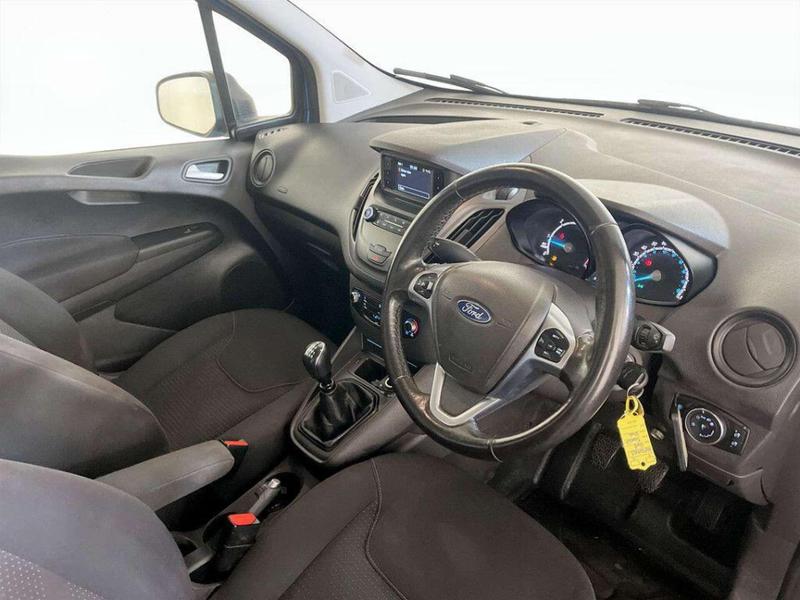 Used Ford Transit Courier 2020 for sale - 77006095: Photo 3