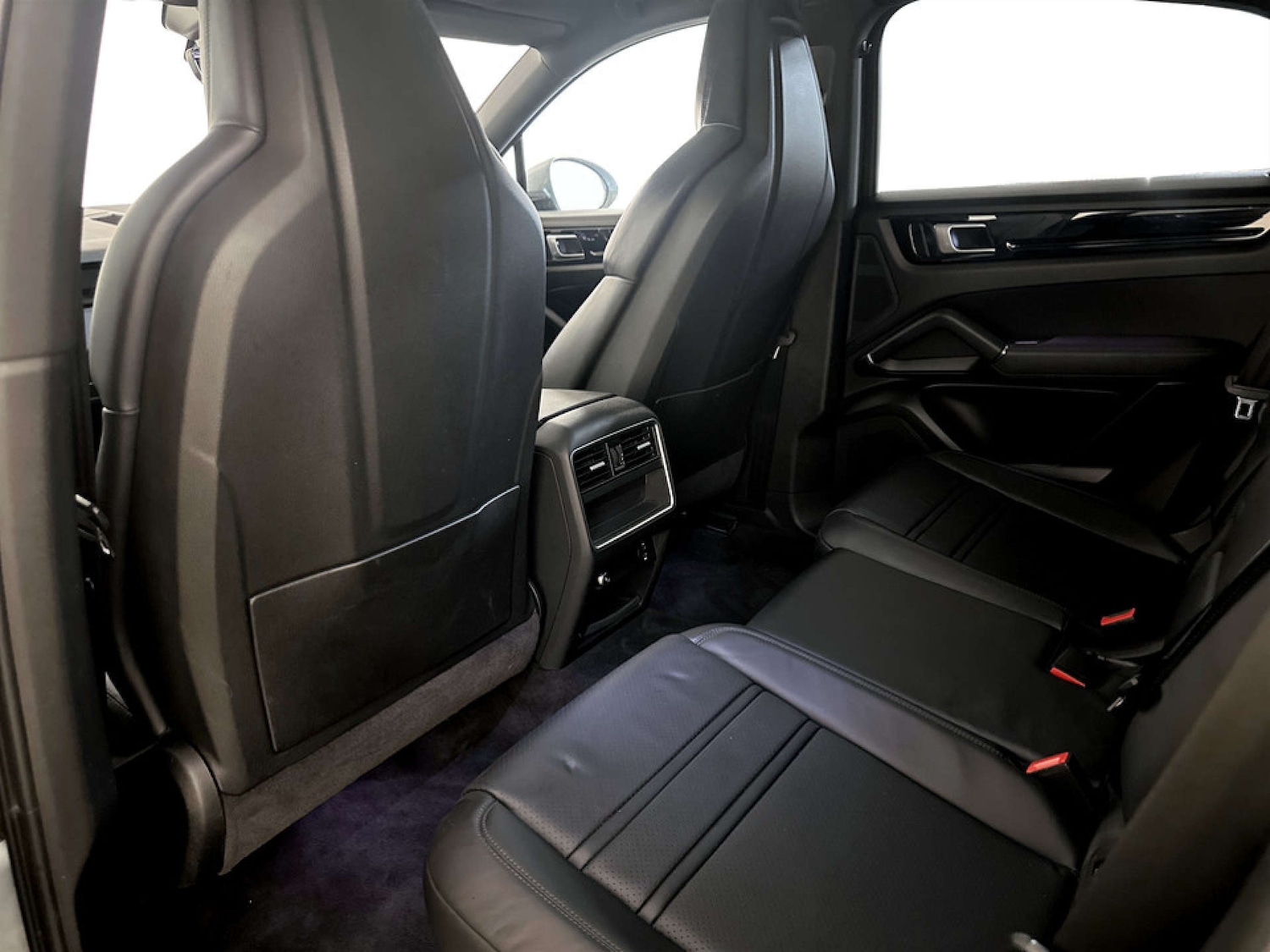 Used Porsche Cayenne 2021 for sale - 77185550: Photo 15