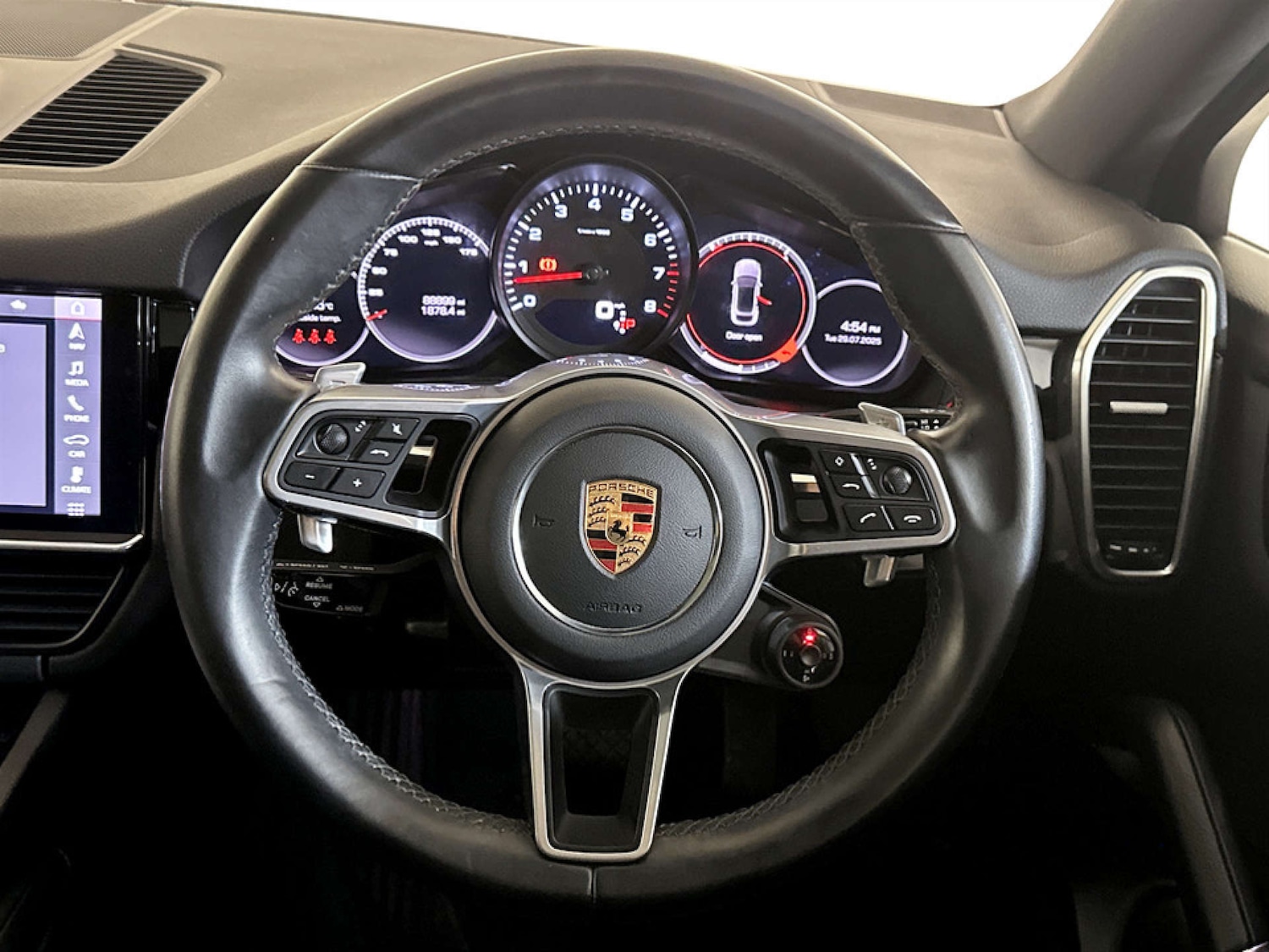 Used Porsche Cayenne 2021 for sale - 77185550: Photo 18