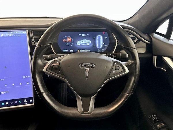 Used Tesla Model S 2017 for sale - 76262917: Photo 16
