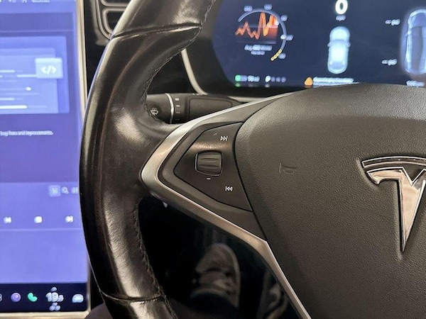 Used Tesla Model S 2017 for sale - 76262917: Photo 17