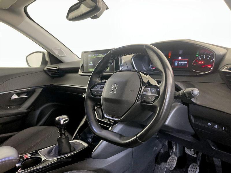 Used Peugeot 2008 2021 for sale - 76156804: Photo 15