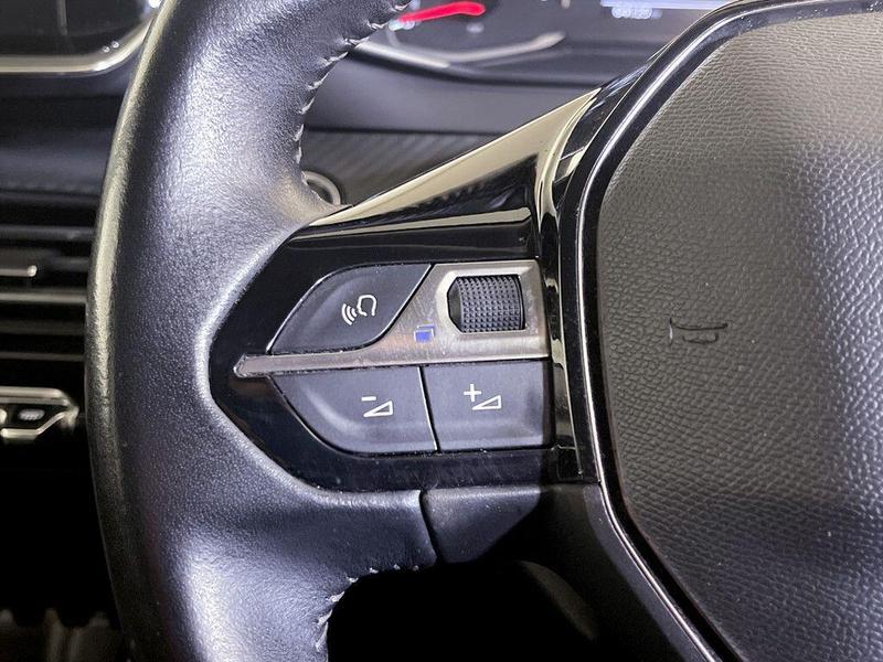 Used Peugeot 2008 2021 for sale - 76156804: Photo 17