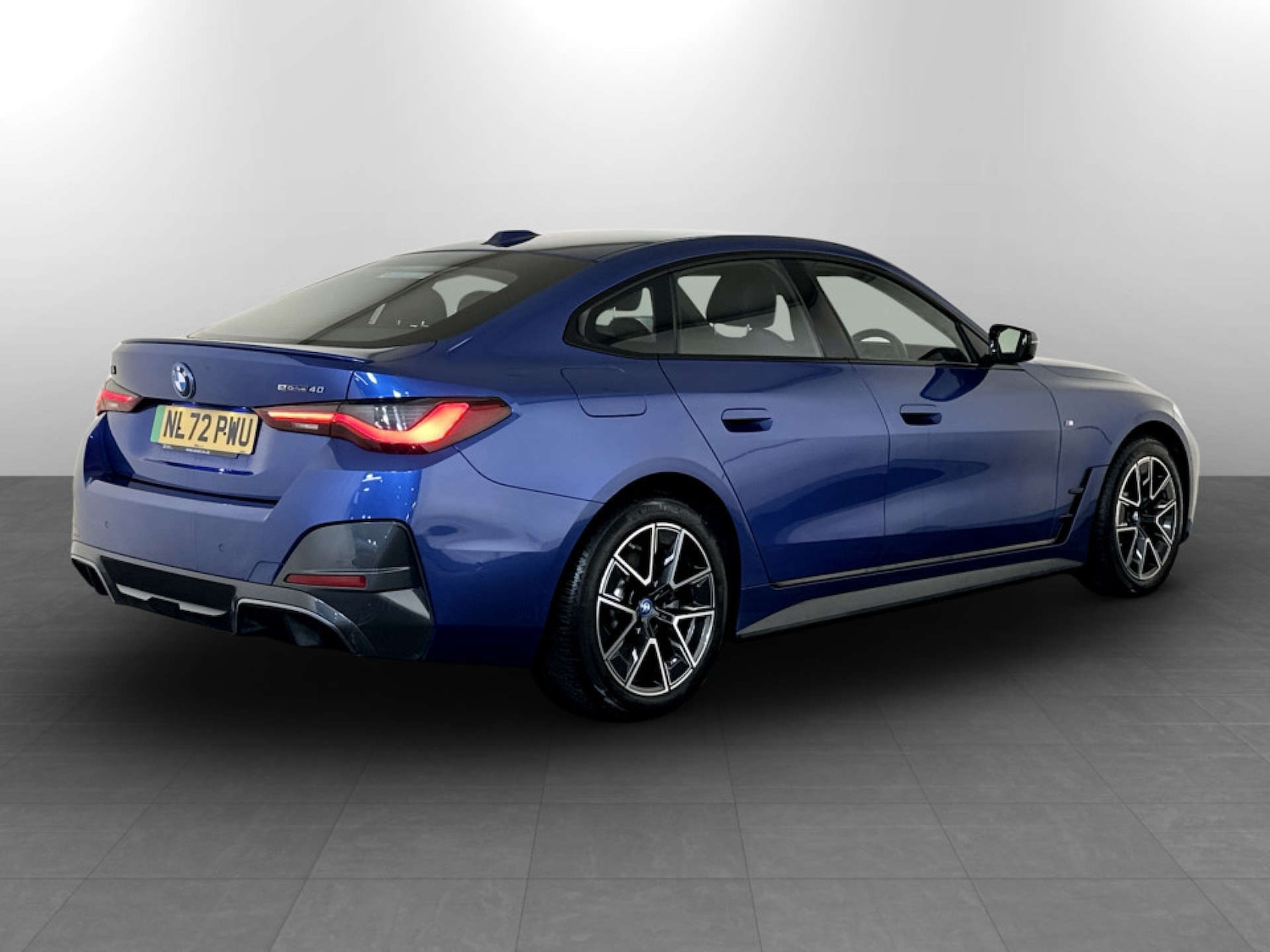 Used BMW i4 2022 for sale - 77639590: Photo 10