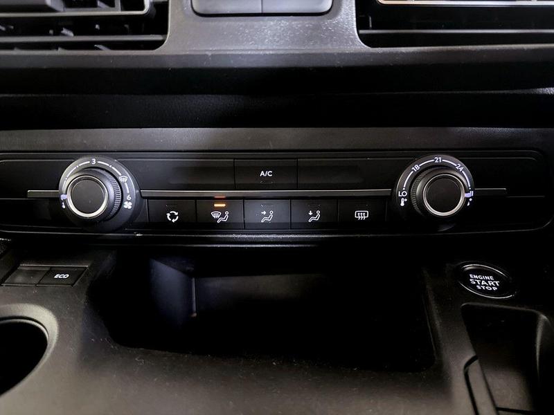 Used Vauxhall Combo Life 2020 for sale - 76161898: Photo 24