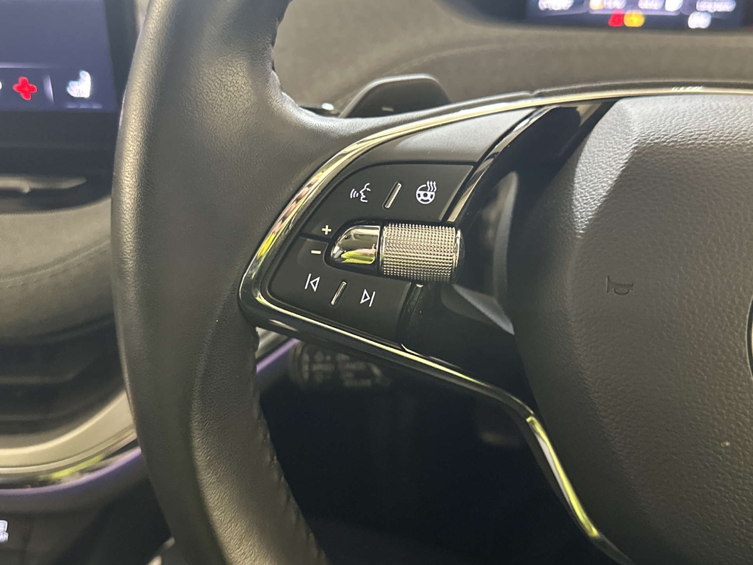 Used Skoda Enyaq 2023 for sale - 77990005: Photo 17