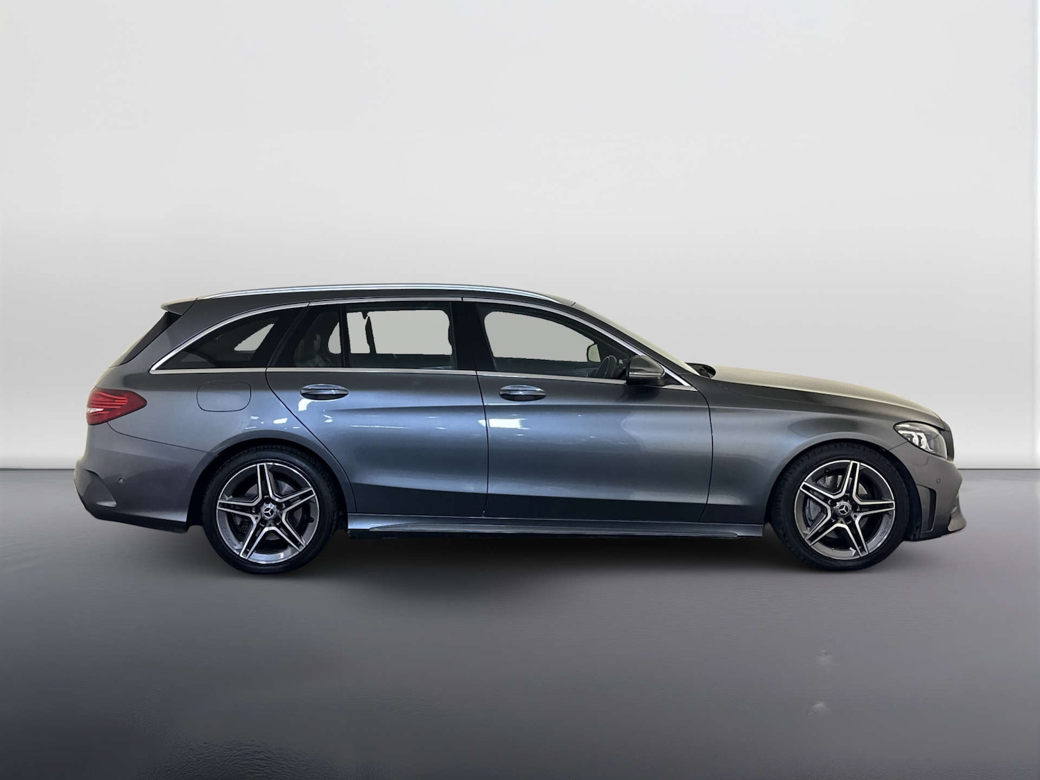 Used Mercedes-Benz C Class 2019 for sale - 78105683: Photo 11