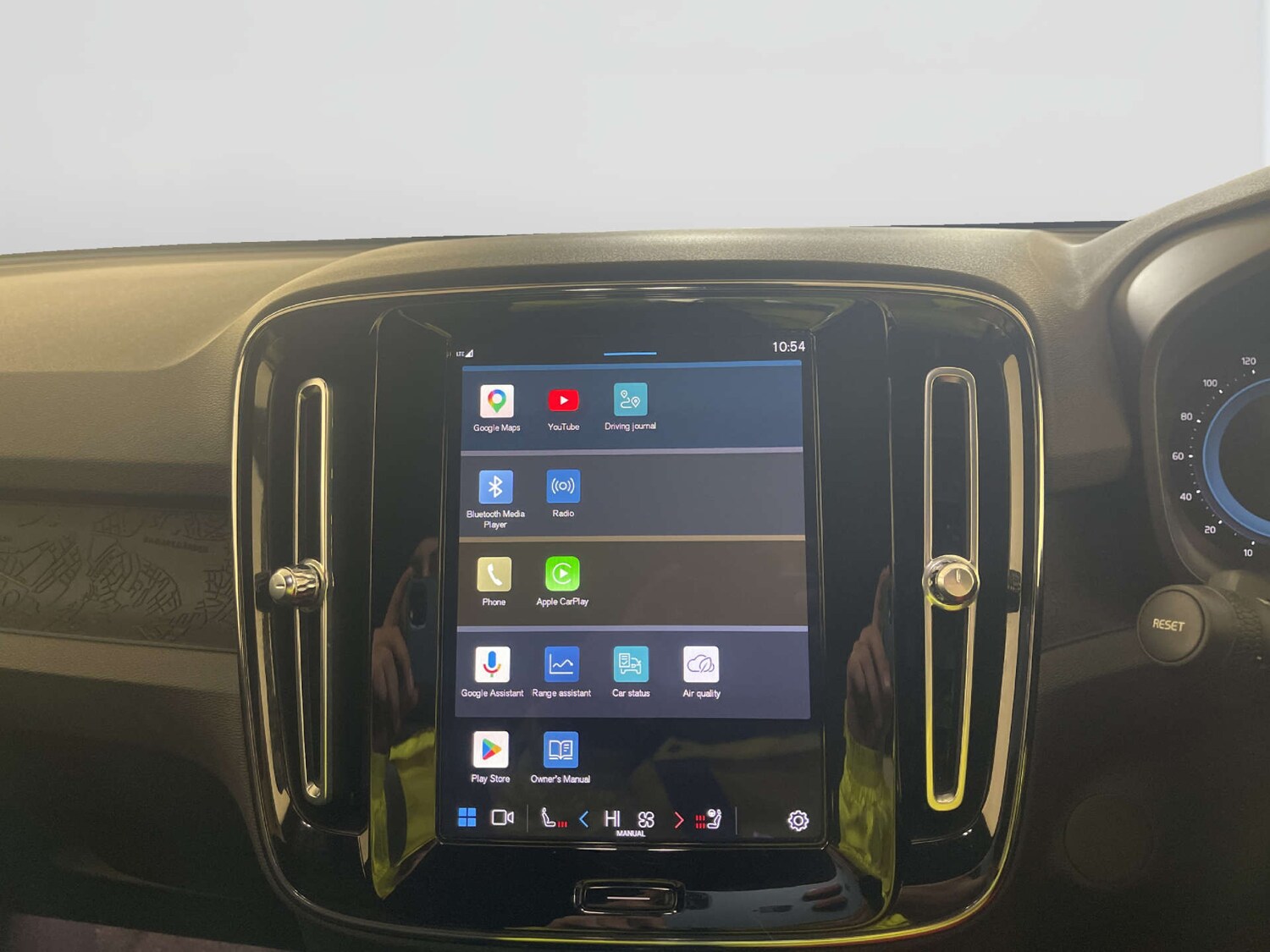 Used Volvo XC40 2023 for sale - 77989992: Photo 23