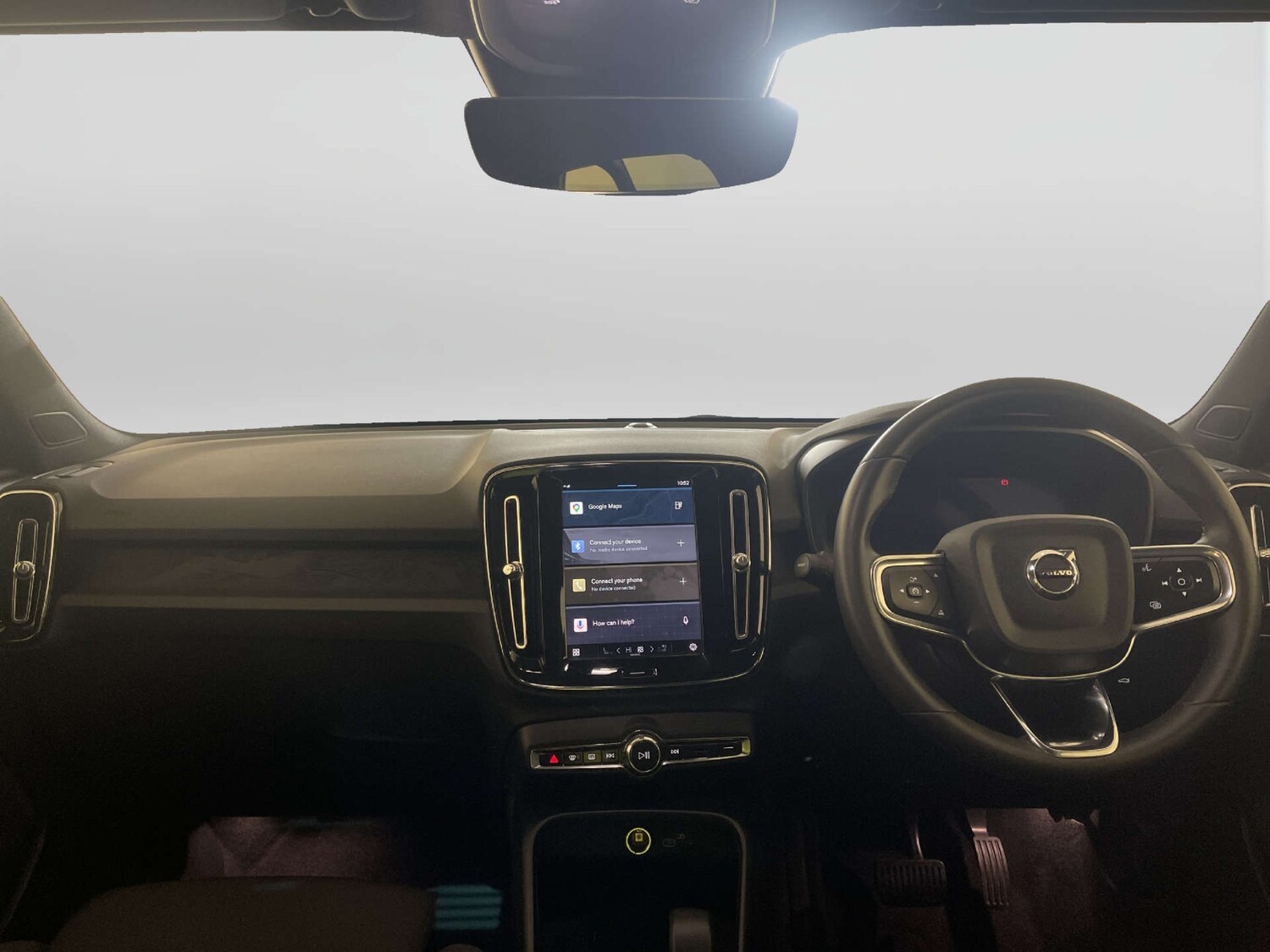 Used Volvo XC40 2023 for sale - 77989992: Photo 3