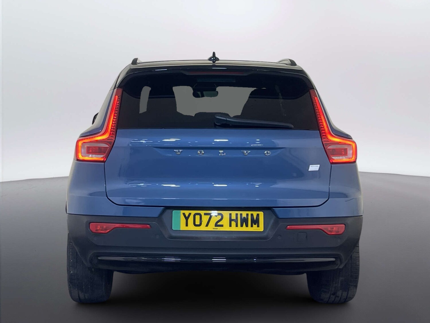 Used Volvo XC40 2023 for sale - 77989992: Photo 9