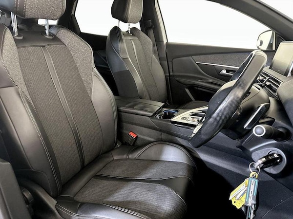 Used Peugeot 3008 2018 for sale - 76277245: Photo 13
