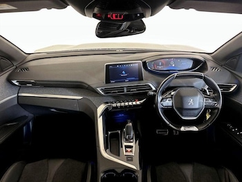 Used Peugeot 3008 2018 for sale - 76277245: Photo 3