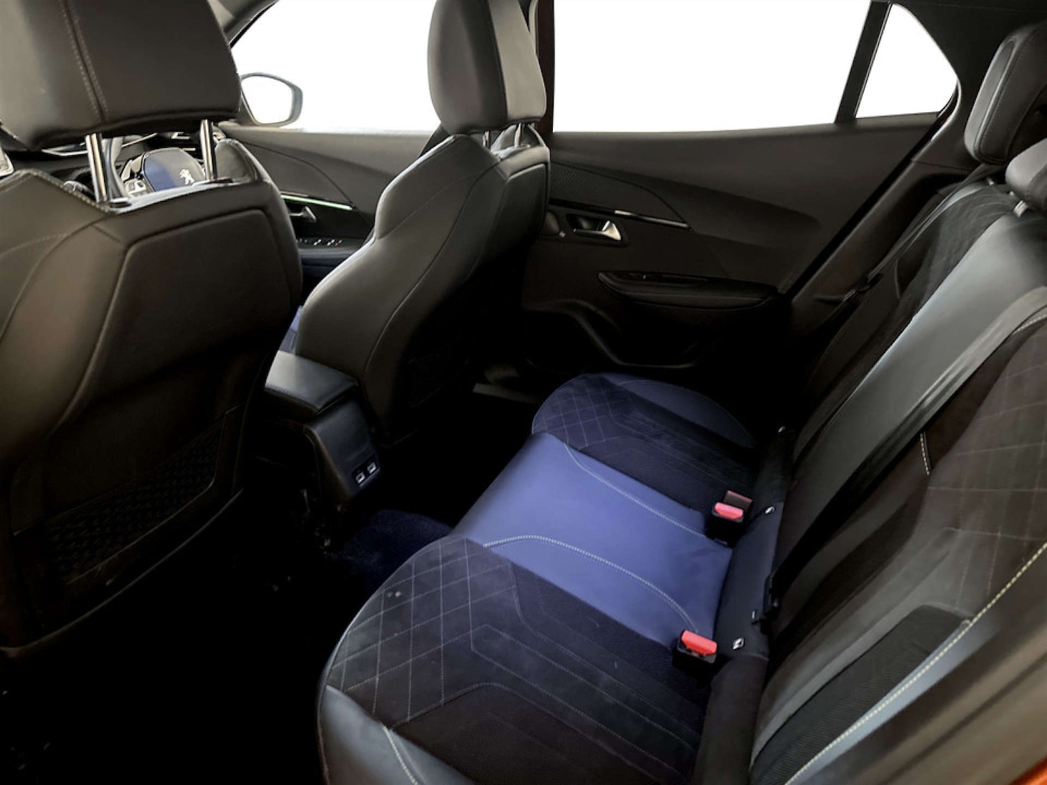 Used Peugeot 2008 2022 for sale - 77378368: Photo 12