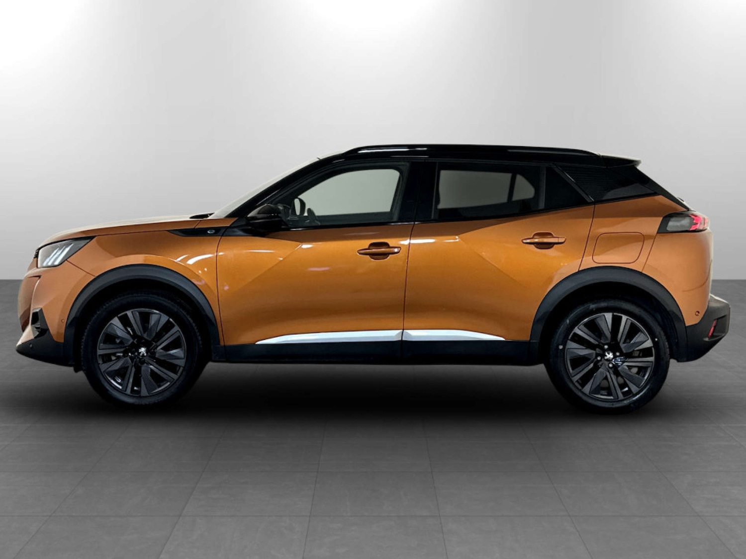 Used Peugeot 2008 2022 for sale - 77378368: Photo 5