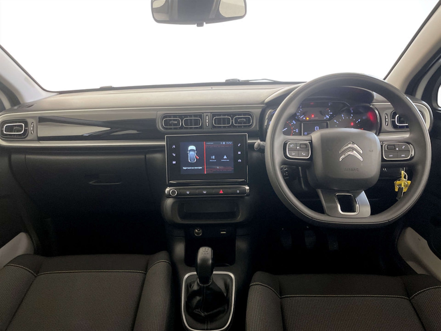 Used Citroen C3 2023 for sale - 77342156: Photo 3