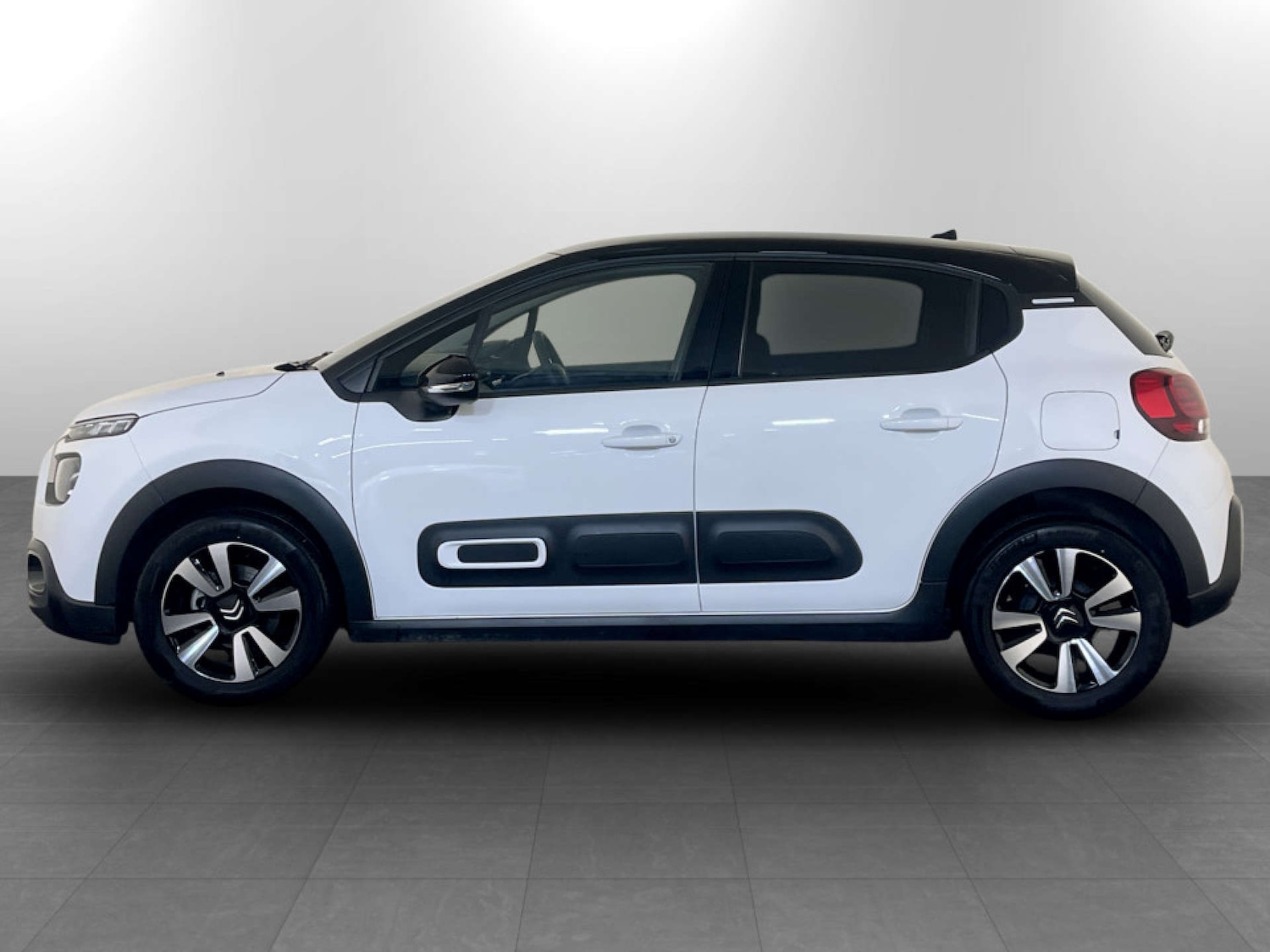 Used Citroen C3 2023 for sale - 77342156: Photo 7