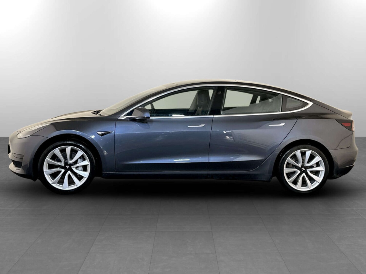 Used Tesla Model 3 2020 for sale - 77469982: Photo 6