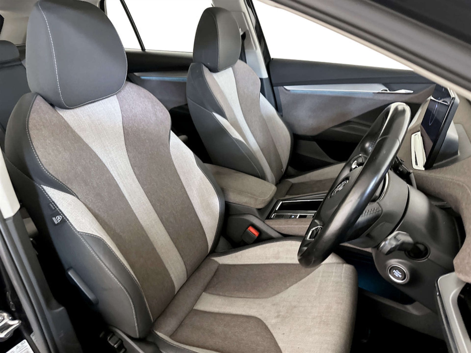 Used Skoda Enyaq 2021 for sale - 77688291: Photo 13