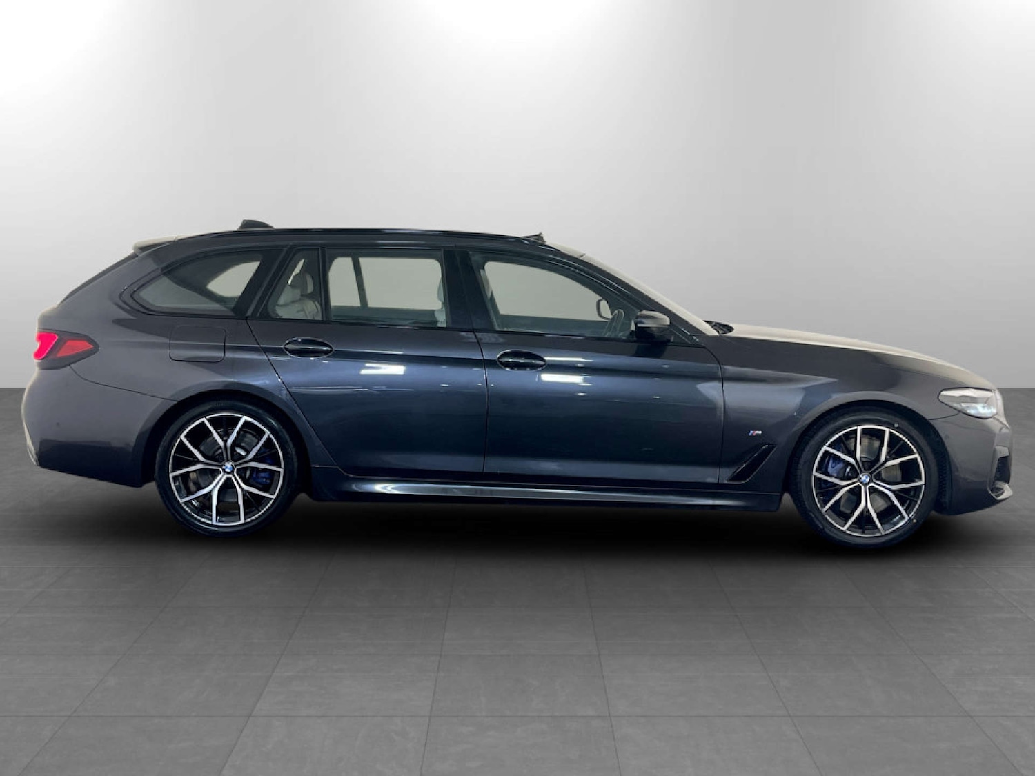 Used BMW 5 Series 2020 for sale - 77437712: Photo 11