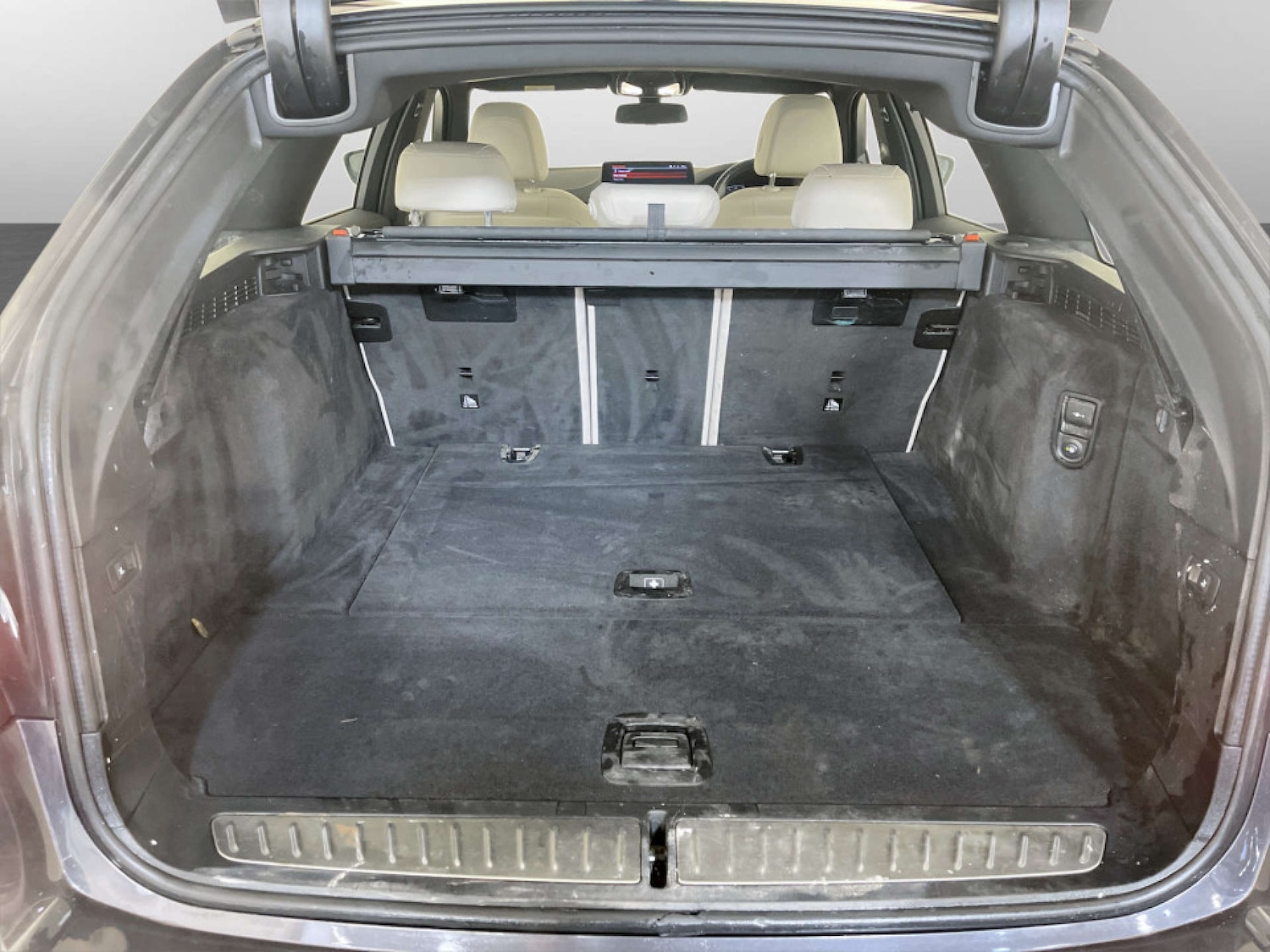 Used BMW 5 Series 2020 for sale - 77437712: Photo 15