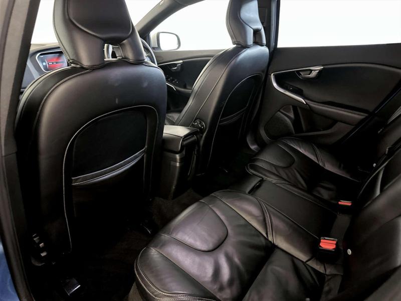 Used Volvo V40 2017 for sale - 76895563: Photo 14