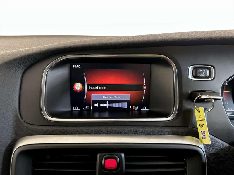 Used Volvo V40 2017 for sale - 76895563: Photo 24