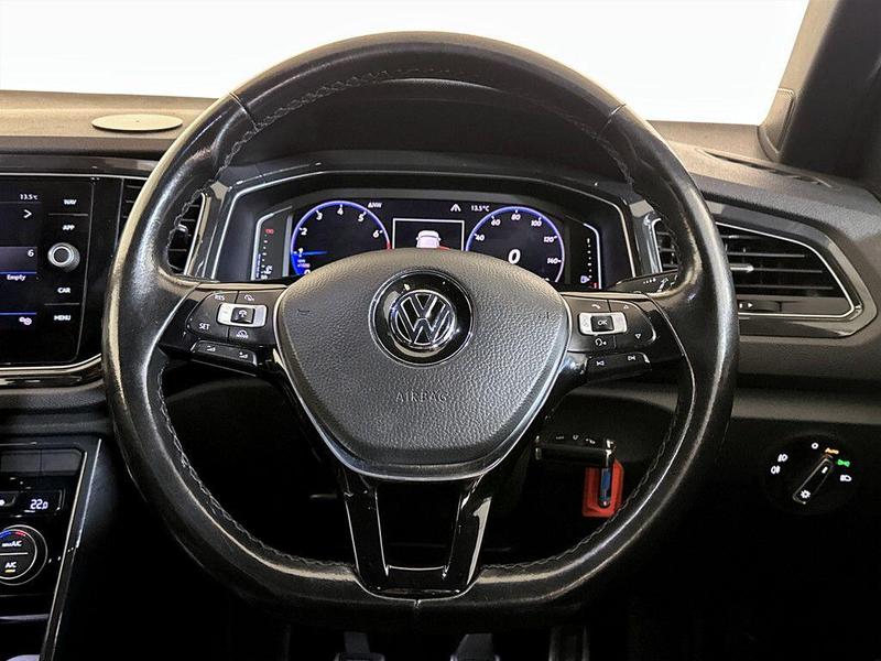 Used Volkswagen T-Roc 2018 for sale - 76461371: Photo 16