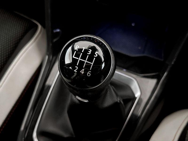 Used Volkswagen T-Roc 2018 for sale - 76461371: Photo 27