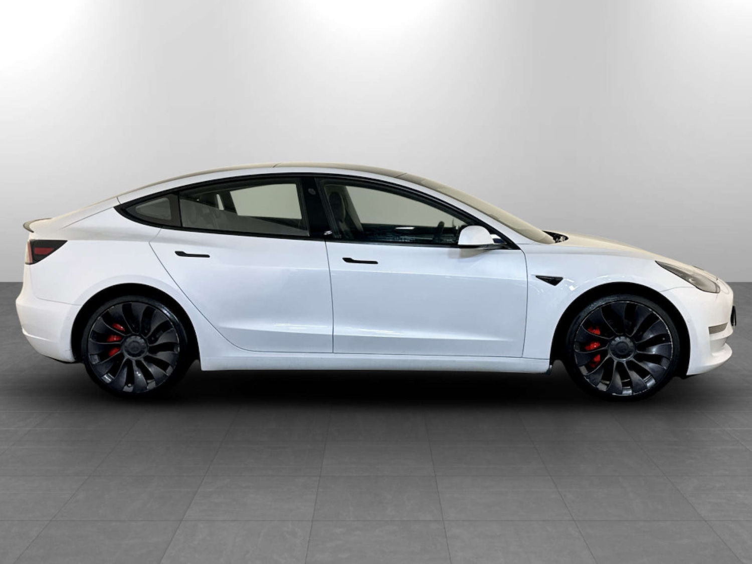 Used Tesla Model 3 2021 for sale - 77342224: Photo 11