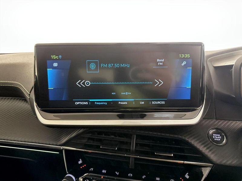 Used Peugeot 2008 2022 for sale - 76449298: Photo 25