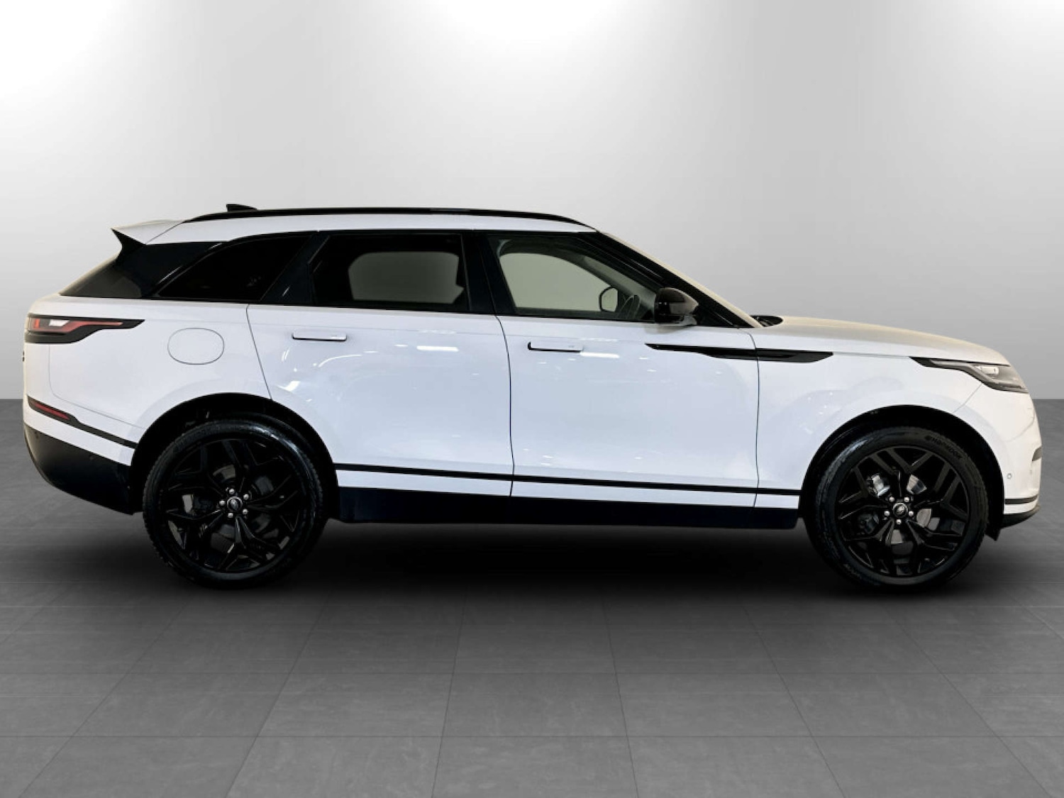 Used Land Rover Range Rover Velar 2020 for sale - 77452526: Photo 11