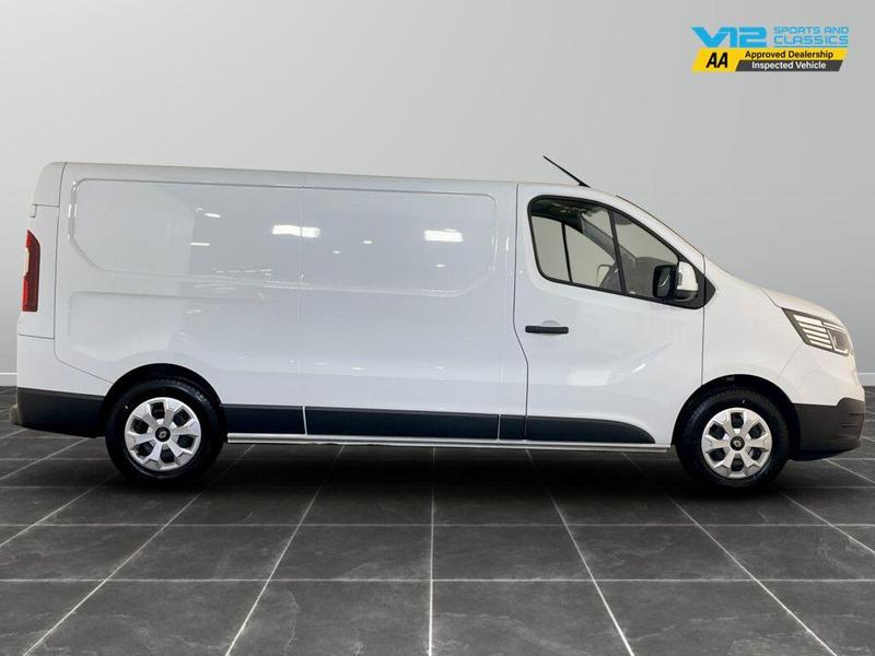 Used Renault Trafic 2025 for sale - 76616170: Photo 10