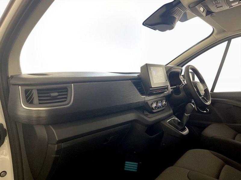 Used Renault Trafic 2025 for sale - 76616170: Photo 11