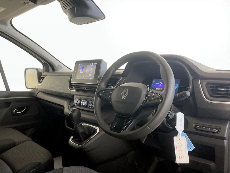 Used Renault Trafic 2025 for sale - 76616170: Photo 3