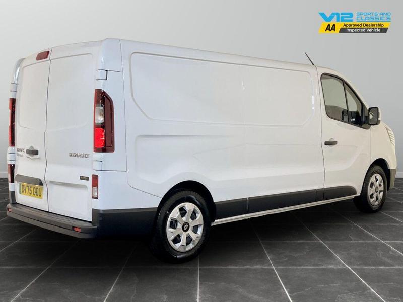 Used Renault Trafic 2025 for sale - 76616170: Photo 9