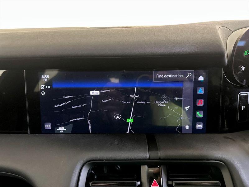 Used Porsche Taycan 2021 for sale - 76391350: Photo 21