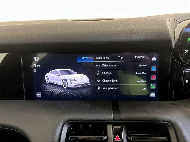 Used Porsche Taycan 2021 for sale - 76391350: Photo 26