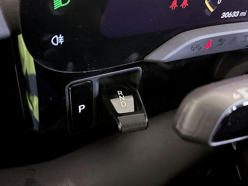 Used Porsche Taycan 2021 for sale - 76391350: Photo 27