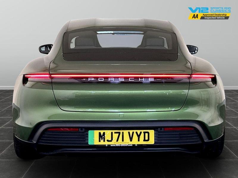 Used Porsche Taycan 2021 for sale - 76391350: Photo 9