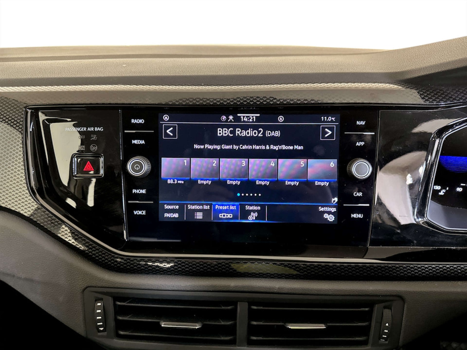 Used Volkswagen Polo 2023 for sale - 77185723: Photo 23