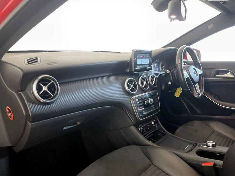 Used Mercedes-Benz A-Class 2015 for sale - 76611260: Photo 12