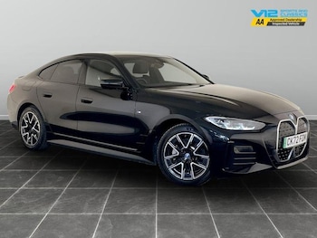 Used BMW i4 2022 for sale - 76641144: Photo