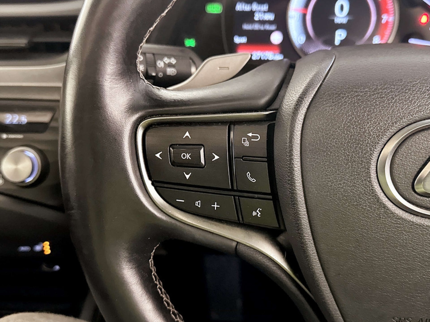 Used Lexus ES 2021 for sale - 77185669: Photo 18