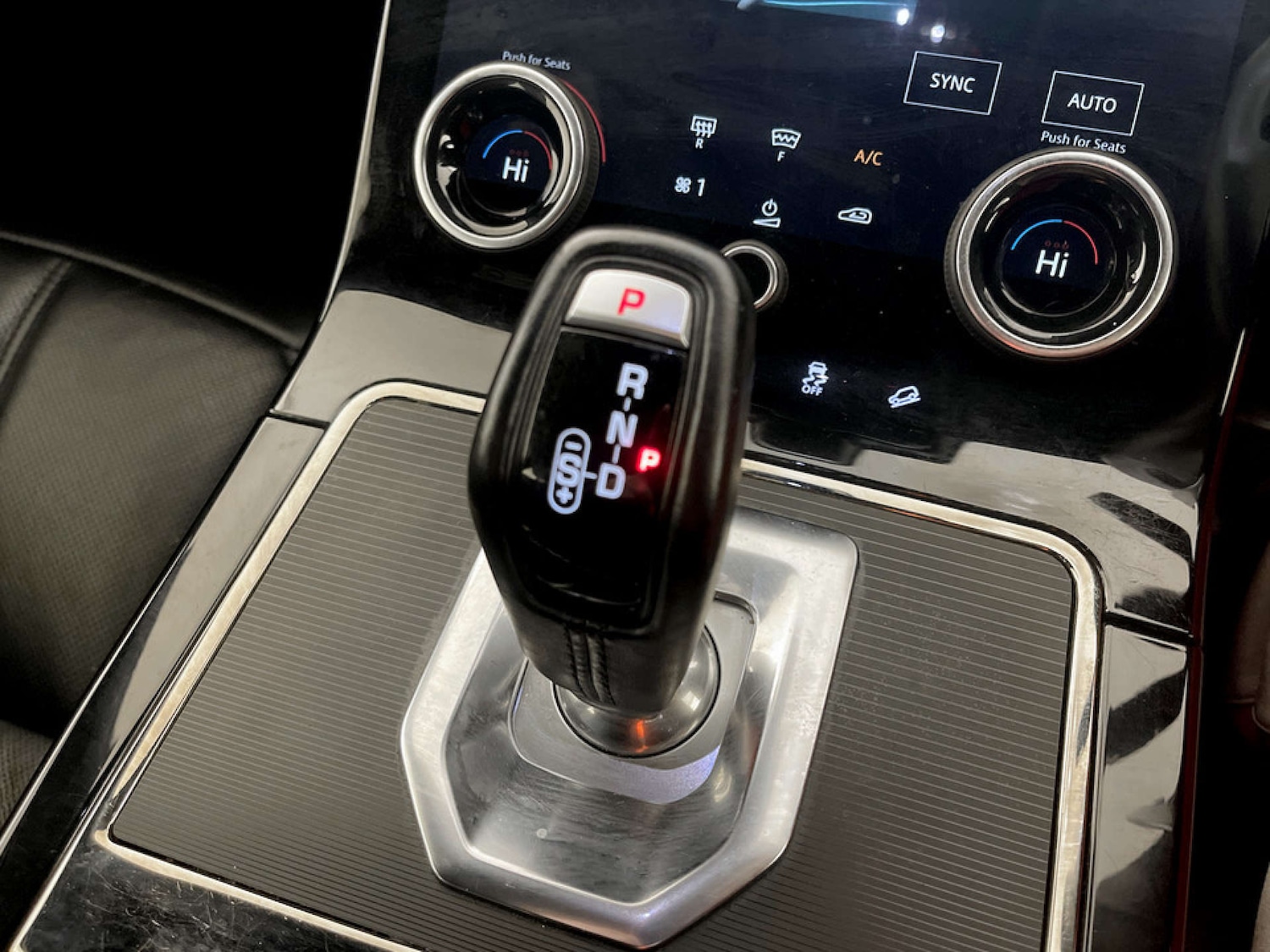 Used Land Rover Range Rover Evoque 2022 for sale - 77717803: Photo 25