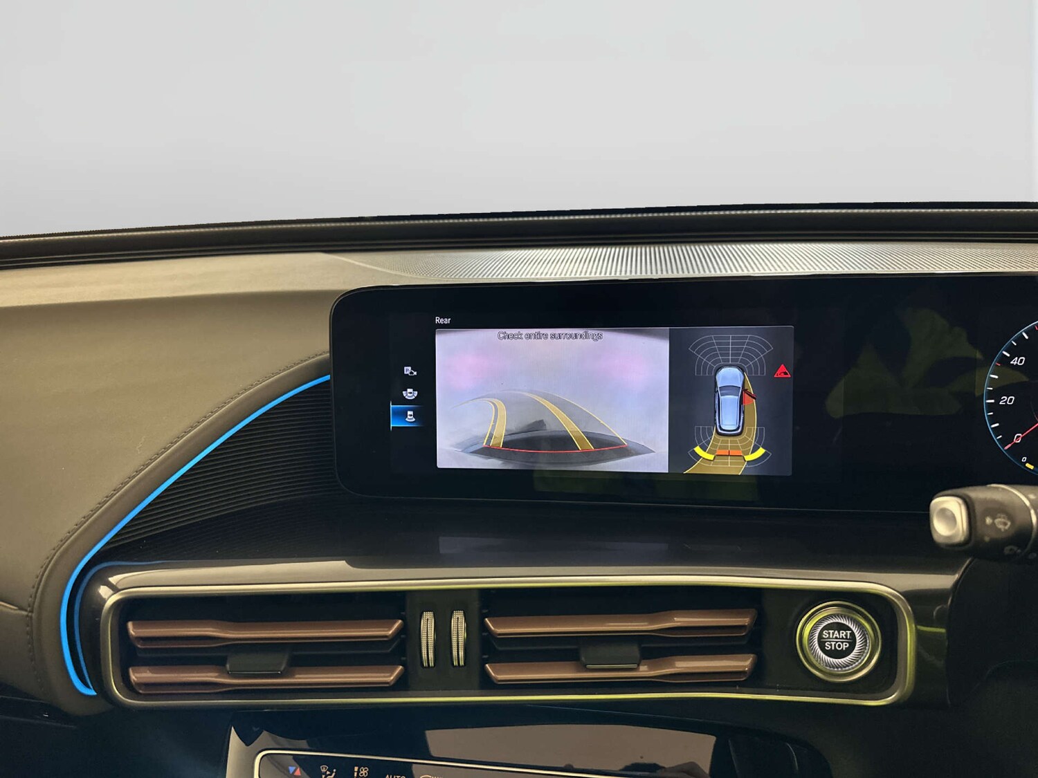 Used Mercedes-Benz EQC 2023 for sale - 77998567: Photo 21