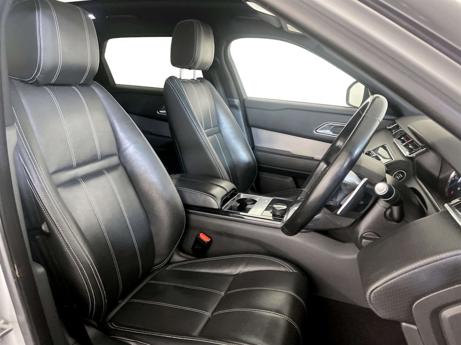 Used Land Rover Range Rover Velar 2018 for sale - 77247858: Photo 13