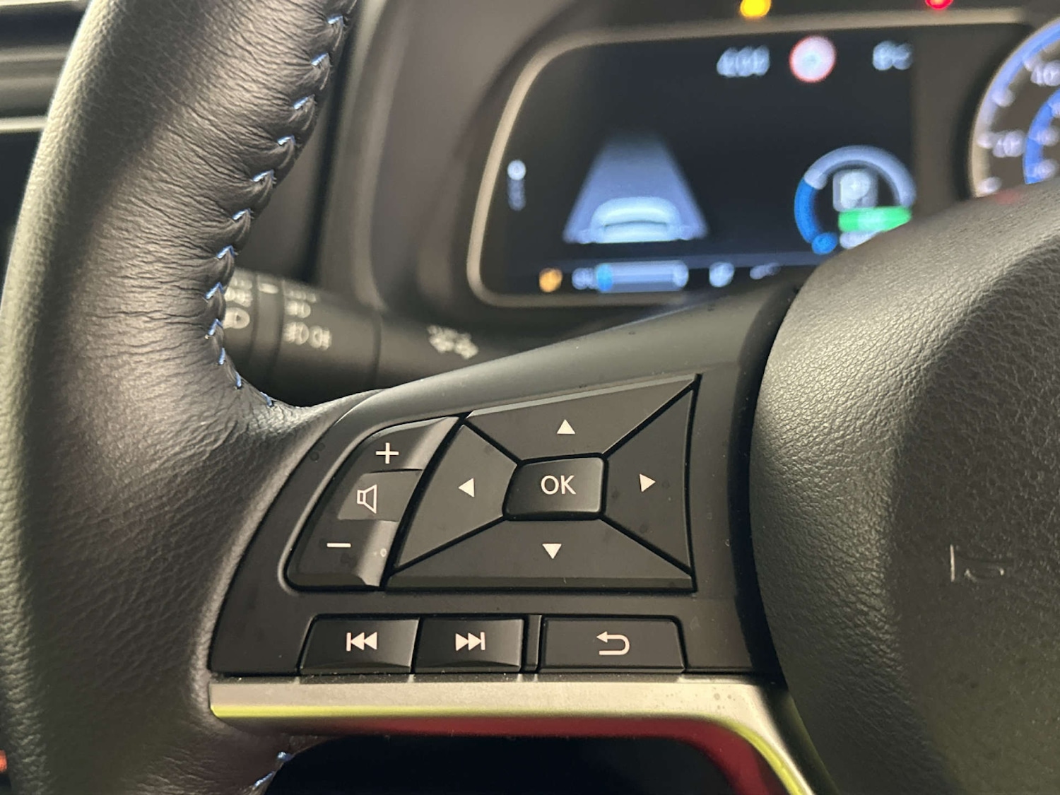 Used Nissan Leaf 2024 for sale - 77915425: Photo 17