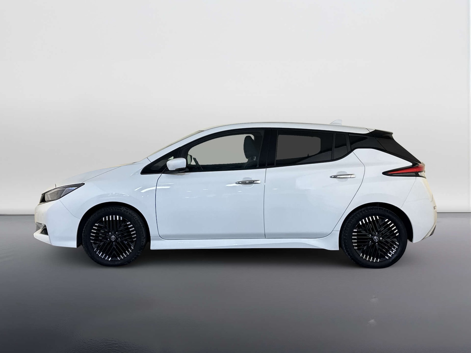 Used Nissan Leaf 2024 for sale - 77915425: Photo 7