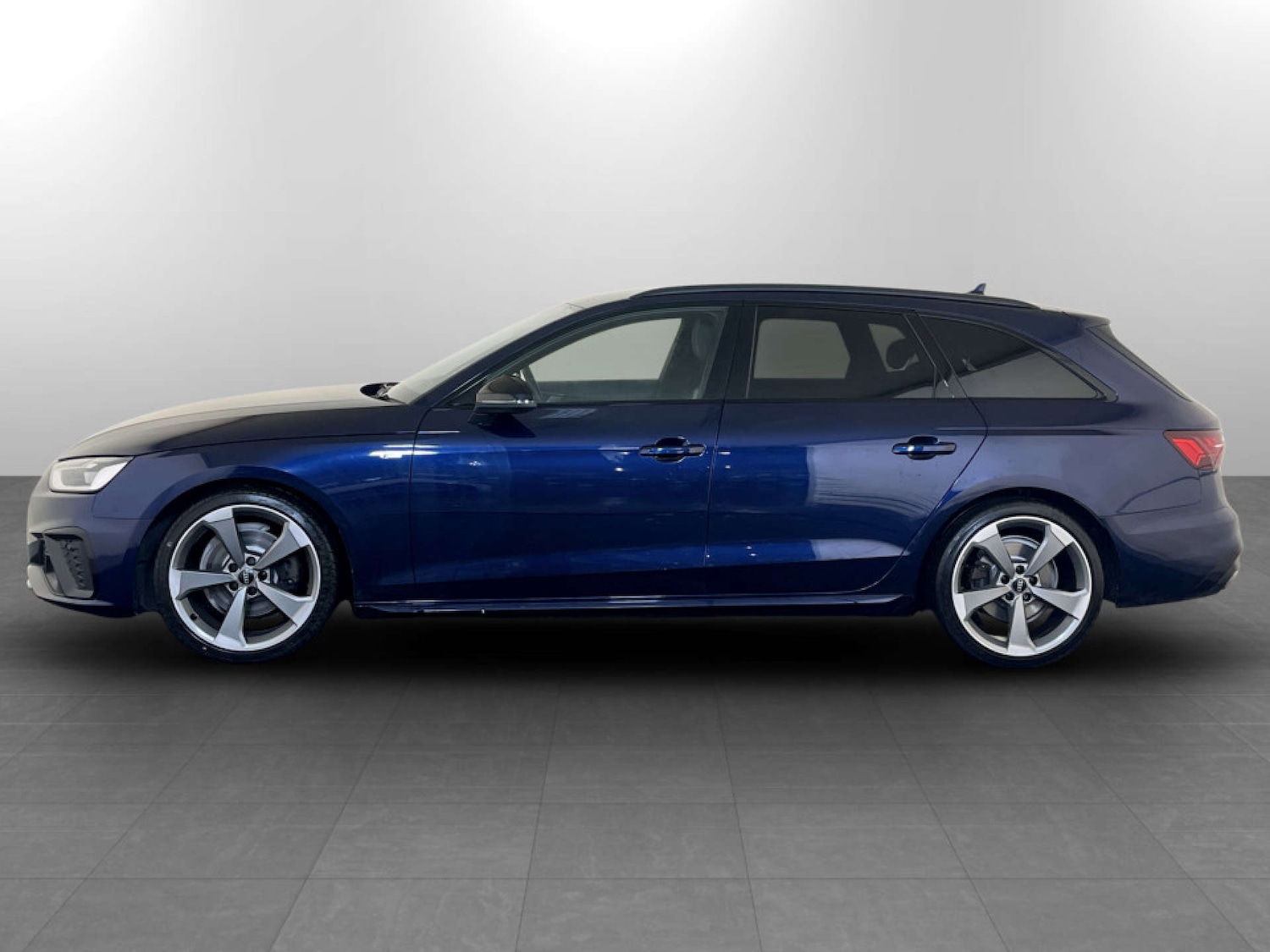 Used Audi A4 2020 for sale - 77258069: Photo 7